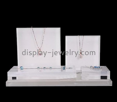 Customize acrylic commercial jewelry display NDJ-765