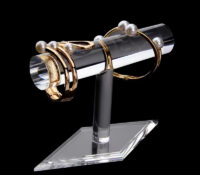 Wholesale custom acrylic T-bar rings display stands