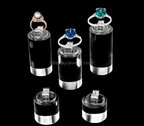 Wholesale custom plexiglass solid cylinder rings display block