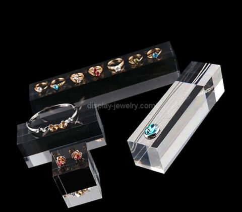 Wholesale custom plexiglass jewellery display blocks