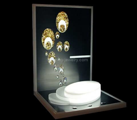 Custom acrylic retail jewellery display prop