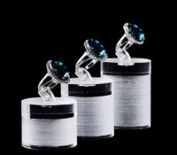 Custom acrylic retail settings rings display blocks