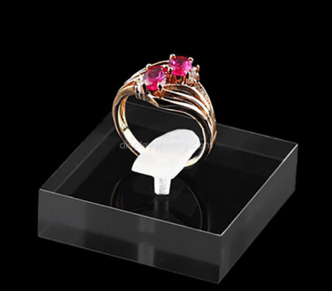 Custom plexiglass ring display block