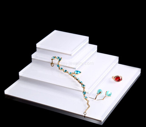 Custom acrylic jewellery necklaces display blocks