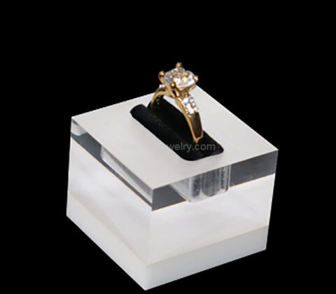 Custom plexiglass cube shape jewelry ring display holder