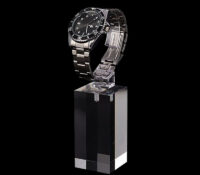 Custom acrylic watch presentation display block