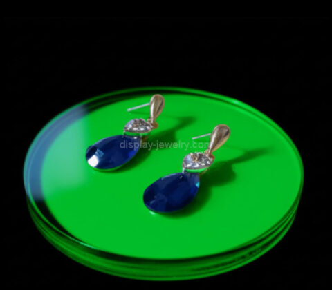 Custom acrylic retail earrings round display base
