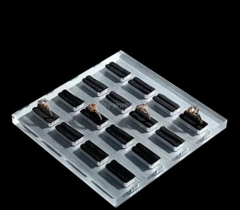 Custom plexiglass retail square jewelry ring display tray