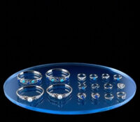 Custom superior quality plexiglass retail rings display tray