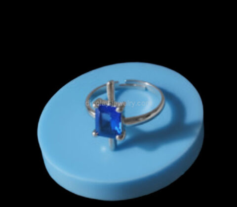 Custom acrylic retail stores ring round display block