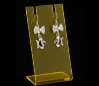 Custom acrylic boutiques earbob display stands