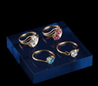 Custom acrylic rings square display block RDJ-464 Custom acrylic rings square display block