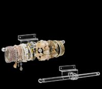 Custom acrylic slatwall bracelets holder rack BDJ-458 Custom acrylic slatwall bracelets holder rack