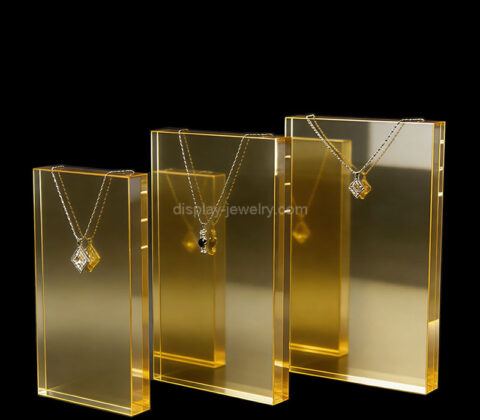 Custom acrylic boutiques necklaces display blocks