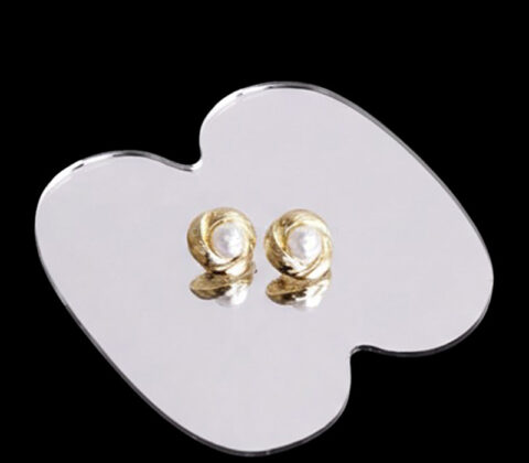 Custom acrylic ear studs display holder