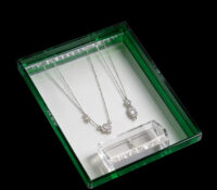 Custom acrylic necklace showcase NDJ-1014 Custom acrylic necklace showcase