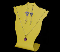 Custom acrylic necklaces jewelry sets display stand NDJ-1021 Custom acrylic necklaces jewelry sets display stand