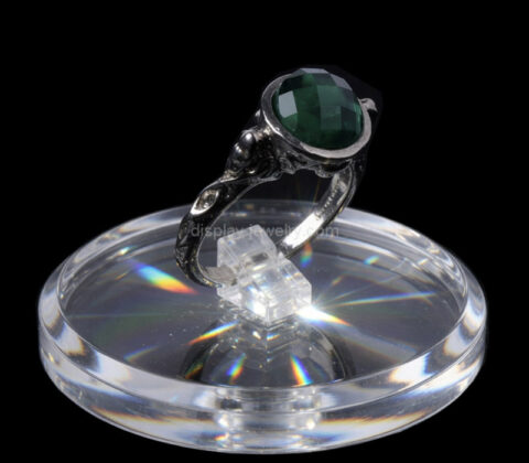 Custom acrylic retail round rings display block