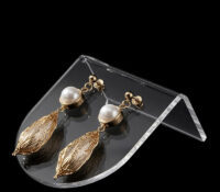 Custom acrylic V shape earring display rack EDJ-753 Custom acrylic V shape earring display rack